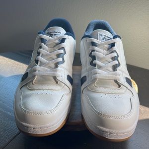 Reebok Resonator Low Men’s 13 Regular Width